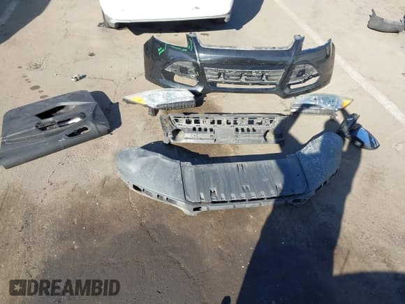 ✅ 2014 Ford Escape Titanium • VIN: 1FMCU9J93EUD13221 • Лот: 43700094. Опубликован ранее на IAAI с пробегом 144 260 миль. Бесплатный доступ к архиву аукционных продаж из США и подробный отчёт об истории автомобиля на DreamBid. Изображение 12.