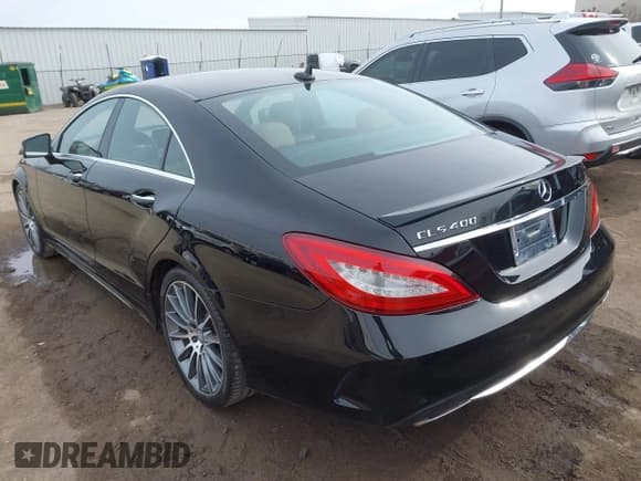 ✅ 2015 Mercedes-Benz CLS 400 • VIN: WDDLJ6FB1FA137818 • Lot: 41577354. Listed on IAAI with 65,402 mi. Free auction sales archive from the USA and detailed vehicle history report at DreamBid. Image 3.