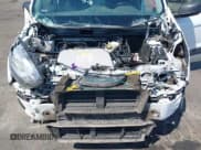 ✅ 2022 Ford Transit Connect XL • VIN: NM0LS6S27N1517559 • Lot: 42944976. Wystawiony na IAAI z przebiegiem 166 577 mil. Bezpłatny archiwum sprzedaży aukcyjnych z USA i szczegółowy raport historii pojazdu na DreamBid. Zdjęcie 10.