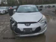 ✅ 2013 Hyundai Veloster w/Black Int • VIN: KMHTC6AD8DU151185 • Lot: 85415014. Wystawiony na Copart z przebiegiem 133 203 mil. Bezpłatny archiwum sprzedaży aukcyjnych z USA i szczegółowy raport historii pojazdu na DreamBid. Zdjęcie 5.