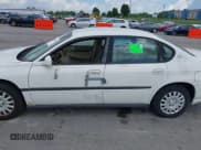 ✅ 2002 Chevrolet Impala • VIN: 2G1WF52E429195505 • Lot: 42750823. Wystawiony na IAAI z przebiegiem 148 947 mil. Bezpłatny archiwum sprzedaży aukcyjnych z USA i szczegółowy raport historii pojazdu na DreamBid. Zdjęcie 6.