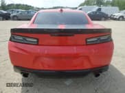 ✅ 2017 Chevrolet Camaro 1SS • VIN: 1G1FF1R71H0151562 • Лот: 54718255. Опубликован ранее на Copart с пробегом 62 752 миль. Бесплатный доступ к архиву аукционных продаж из США и подробный отчёт об истории автомобиля на DreamBid. Изображение 6.