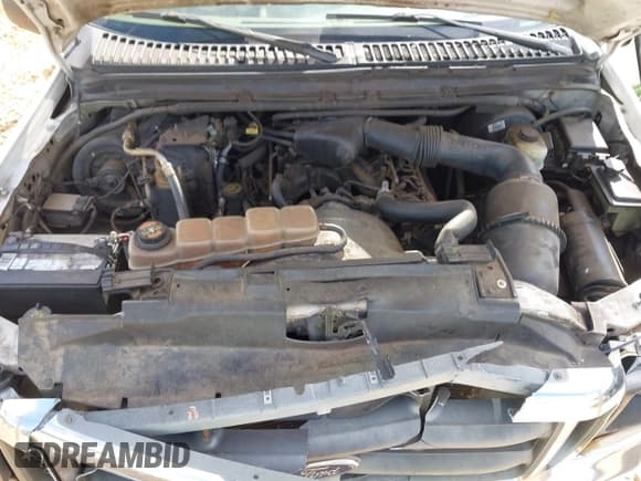 ✅ 2000 Ford F-250 XL • VIN: 1FTNW20L7YEC88950 • Лот: 43407540. Опубликован ранее на IAAI с пробегом 291 077 миль. Бесплатный доступ к архиву аукционных продаж из США и подробный отчёт об истории автомобиля на DreamBid. Изображение 10.