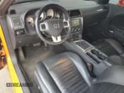 ✅ 2012 Dodge Challenger R/T Plus • VIN: 2C3CDYBT8CH315754 • Lot: 84030744. Wystawiony na Copart z przebiegiem 127 213 mil. Bezpłatny archiwum sprzedaży aukcyjnych z USA i szczegółowy raport historii pojazdu na DreamBid. Zdjęcie 8.