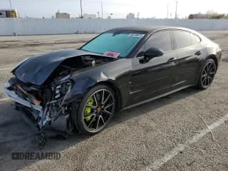 ✅ 2019 Porsche Panamera 4 E-Hybrid • VIN: WP0AE2A71KL124423 • Lot: 50516973. Wystawiony na Copart z przebiegiem 20 994 mil. Bezpłatny archiwum sprzedaży aukcyjnych z USA i szczegółowy raport historii pojazdu na DreamBid. Zdjęcie 1.