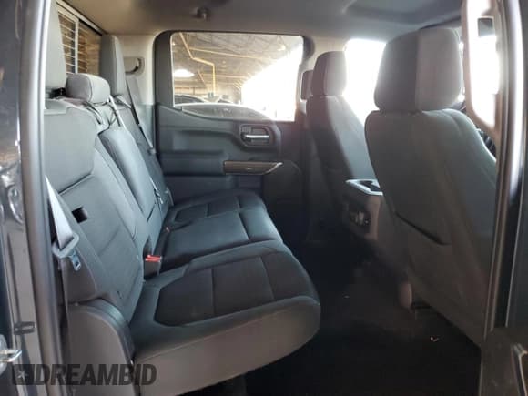 ✅ 2020 Chevrolet Silverado 1500 RST • VIN: 3GCPWDED2LG378949 • Lot: 85646385. Wystawiony na Copart z przebiegiem 116 171 mil. Bezpłatny archiwum sprzedaży aukcyjnych z USA i szczegółowy raport historii pojazdu na DreamBid. Zdjęcie 10.