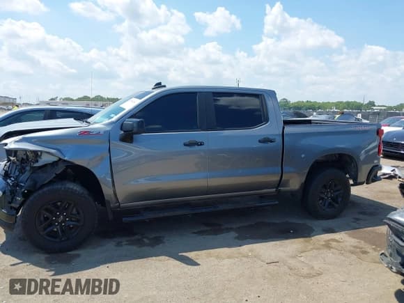 ✅ 2019 Chevrolet Silverado 1500 LT Trail Boss • VIN: 3GCPYFED3KG218678 • Лот: 42990204. Опубликован ранее на IAAI с пробегом 104 834 миль. Бесплатный доступ к архиву аукционных продаж из США и подробный отчёт об истории автомобиля на DreamBid. Изображение 14.