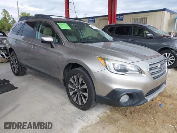 ✅ 2015 Subaru Outback Limited • VIN: 4S4BSENC7F3306523 • Lot: 43649973. Wystawiony na IAAI z przebiegiem 107 349 mil. Bezpłatny archiwum sprzedaży aukcyjnych z USA i szczegółowy raport historii pojazdu na DreamBid. Zdjęcie 1.