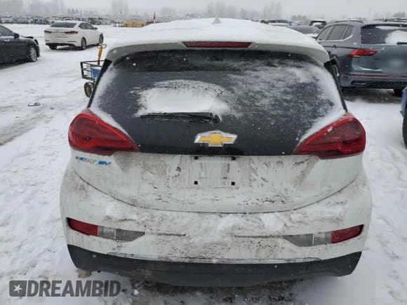 ✅ 2018 Chevrolet Bolt EV LT • VIN: 1G1FW6S02J4130163 • Lot: 87686665. Wystawiony na Copart z przebiegiem 234 469 mil. Bezpłatny archiwum sprzedaży aukcyjnych z USA i szczegółowy raport historii pojazdu na DreamBid. Zdjęcie 6.