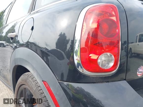 ✅ 2013 MINI Countryman • VIN: WMWZB3C58DWM31034 • Lot: 42871531. Wystawiony na IAAI z przebiegiem 114 155 mil. Bezpłatny archiwum sprzedaży aukcyjnych z USA i szczegółowy raport historii pojazdu na DreamBid. Zdjęcie 17.