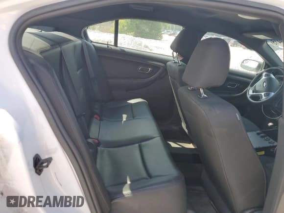 ✅ 2015 Ford Police Interceptor • VIN: 1FAHP2MT3FG203842 • Lot: 62559415. Listed on Copart with Not provided. Free auction sales archive from the USA and detailed vehicle history report at DreamBid. Image 10.