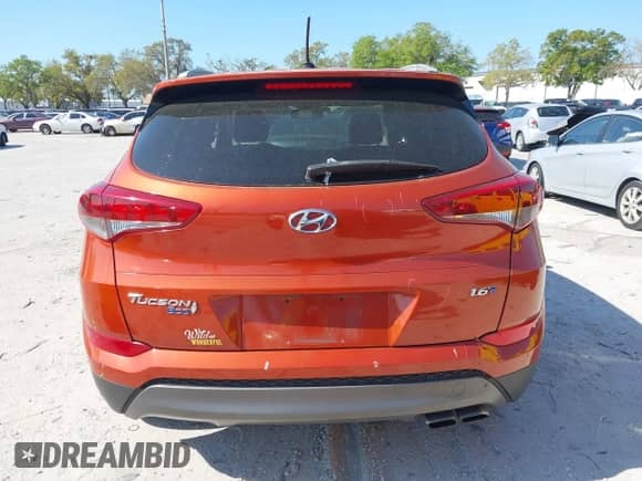 2016 Hyundai Tucson Limited z VIN KM8J33A23GU127742, wystawiony jako IAAI lot #41796947 z przebiegiem 115 758 mil mil oraz . Historia ofert i sprzedaży dostępna na DreamBid. Obrazek 16.