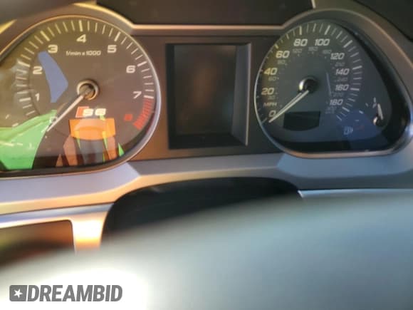 ✅ 2008 Audi S6 • VIN: WAUDN94F48N010791 • Лот: 79925304. Опубликован ранее на Copart с пробегом Не указан. Бесплатный доступ к архиву аукционных продаж из США и подробный отчёт об истории автомобиля на DreamBid. Изображение 9.