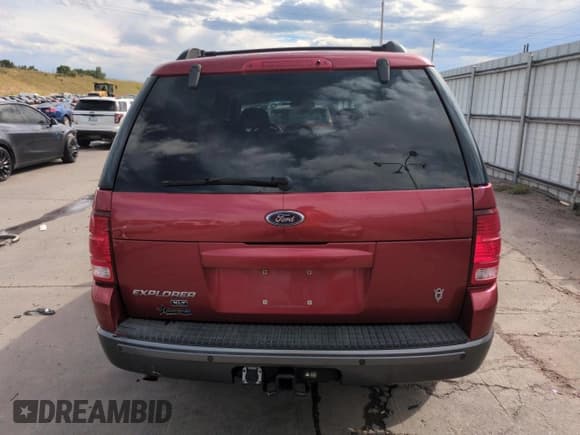 ✅ 2004 Ford Explorer XLT • VIN: 1FMDU73W84ZA34912 • Lot: 66500365. Listed on Copart with 81,458 mi. Free auction sales archive from the USA and detailed vehicle history report at DreamBid. Image 6.