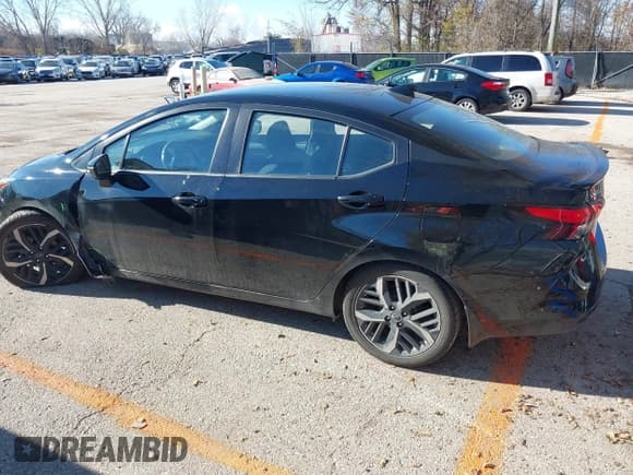 ✅ 2023 Nissan Versa SR • VIN: 3N1CN8FV2PL873412 • Лот: 43806507. Опубликован ранее на IAAI с пробегом 45 898 миль. Бесплатный доступ к архиву аукционных продаж из США и подробный отчёт об истории автомобиля на DreamBid. Изображение 3.