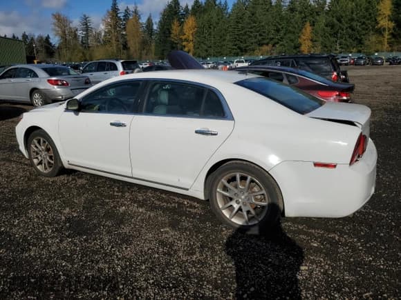 ✅ 2009 Chevrolet Malibu LTZ • VIN: 1G1ZK57B89F173791 • Lot: 78301404. Listed on Copart with 151,898 mi. Free auction sales archive from the USA and detailed vehicle history report at DreamBid. Image 2.