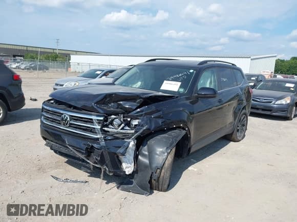 ✅ 2021 Volkswagen Atlas SE • VIN: 1V2KP2CA7MC539769 • Лот: 39986491. Опубликован ранее на IAAI с пробегом 37 066 миль. Бесплатный доступ к архиву аукционных продаж из США и подробный отчёт об истории автомобиля на DreamBid. Изображение 2.