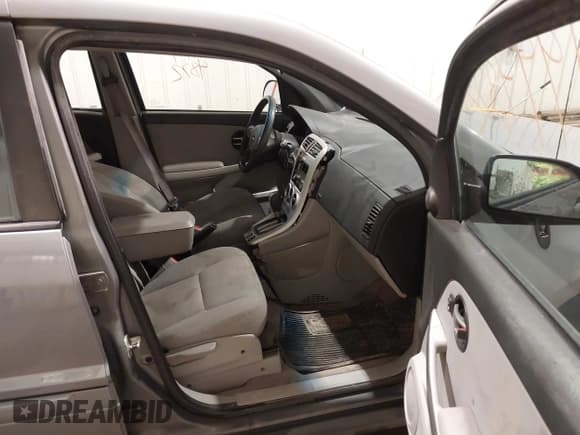 ✅ 2006 Chevrolet Equinox LS • VIN: 2CNDL13F466016924 • Лот: 41944872. Опубликован ранее на IAAI с пробегом Не указан. Бесплатный доступ к архиву аукционных продаж из США и подробный отчёт об истории автомобиля на DreamBid. Изображение 5.