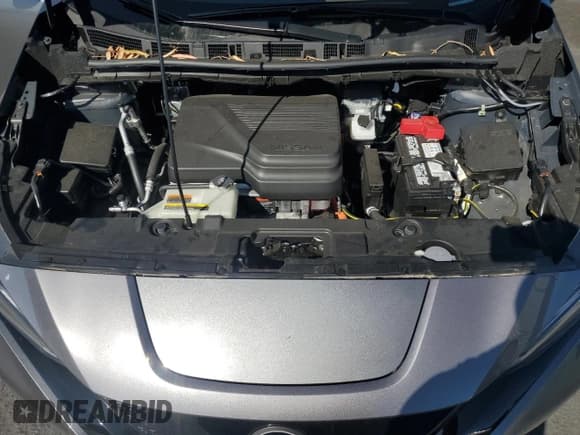 ✅ 2024 Nissan LEAF S • VIN: 1N4AZ1BV6RC556582 • Lot: 56997785. Listed on Copart with 3,920 mi. Free auction sales archive from the USA and detailed vehicle history report at DreamBid. Image 11.