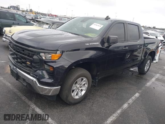 ✅ 2022 Chevrolet Silverado 1500 Work Truck • VIN: 1GCPAAEKXNZ620093 • Lot: 41507676. Wystawiony na IAAI z przebiegiem 34 699 mil. Bezpłatny archiwum sprzedaży aukcyjnych z USA i szczegółowy raport historii pojazdu na DreamBid. Zdjęcie 2.