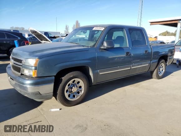 ✅ 2007 Chevrolet Silverado 1500 LT2 • VIN: 2GCEC13Z371123450 • Lot: 88543685. Listed on Copart with 196,238 mi. Free auction sales archive from the USA and detailed vehicle history report at DreamBid. Image 1.
