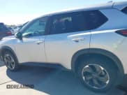 ✅ 2025 Nissan Rogue SV • VIN: 5N1BT3BBXSC801290 • Lot: 43626067. Listed on IAAI with 41,664 mi. Free auction sales archive from the USA and detailed vehicle history report at DreamBid. Image 14.