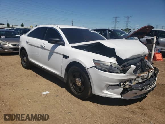 ✅ 2014 Ford Police Interceptor • VIN: 1FAHP2MK2EG145549 • Lot: 57964995. Wystawiony na Copart z przebiegiem 193 322 mil. Bezpłatny archiwum sprzedaży aukcyjnych z USA i szczegółowy raport historii pojazdu na DreamBid. Zdjęcie 4.