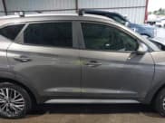 ✅ 2020 Hyundai Tucson SEL • VIN: KM8J33ALXLU175371 • Лот: 43284785. Опубликован ранее на IAAI с пробегом Не указан. Бесплатный доступ к архиву аукционных продаж из США и подробный отчёт об истории автомобиля на DreamBid. Изображение 13.