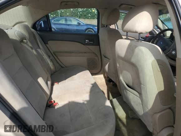 ✅ 2008 Ford Fusion SE • VIN: 3FAHP07128R154711 • Lot: 70184605. Listed on Copart with 291,220 mi. Free auction sales archive from the USA and detailed vehicle history report at DreamBid. Image 10.