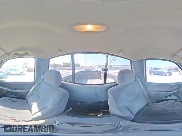 ✅ 2000 GMC Sierra 1500 SLE • VIN: 1GTEK14T4YZ196445 • Лот: 81857885. Опубликован ранее на Copart с пробегом Не указан. Бесплатный доступ к архиву аукционных продаж из США и подробный отчёт об истории автомобиля на DreamBid. Изображение 14.