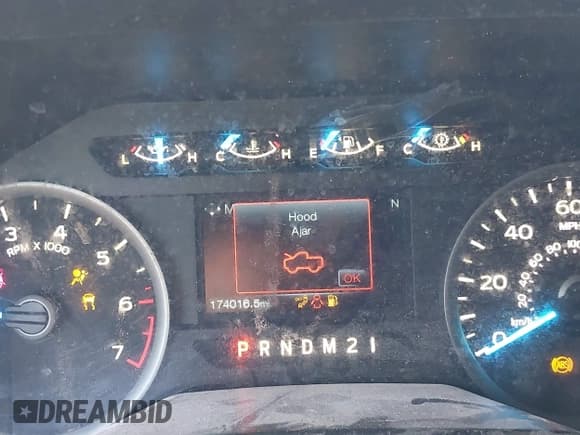 ✅ 2016 Ford F-150 XLT • VIN: 1FTEW1EP9GKF19255 • Lot: 43678903. Listed on IAAI with 174,016 mi. Free auction sales archive from the USA and detailed vehicle history report at DreamBid. Image 7.