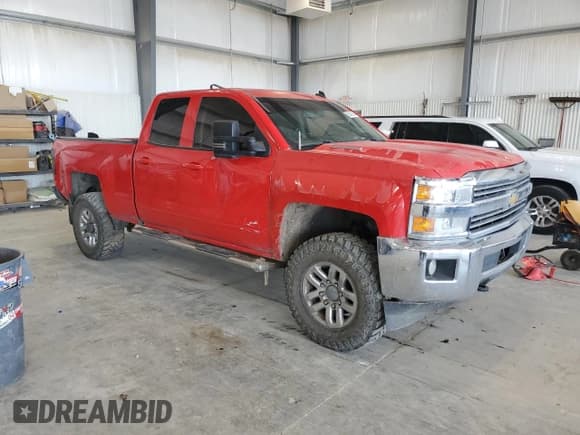 ✅ 2016 Chevrolet Silverado 2500HD LT • VIN: 1GC2KVEG1GZ158035 • Lot: 63641055. Wystawiony na Copart z przebiegiem 205 055 mil. Bezpłatny archiwum sprzedaży aukcyjnych z USA i szczegółowy raport historii pojazdu na DreamBid. Zdjęcie 4.