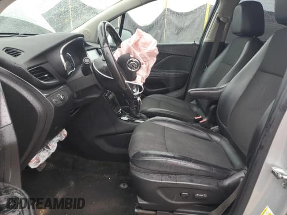 ✅ 2018 Buick Encore Preferred • VIN: KL4CJASB6JB662003 • Лот: 70426645. Опубликован ранее на Copart с пробегом 91 352 миль. Бесплатный доступ к архиву аукционных продаж из США и подробный отчёт об истории автомобиля на DreamBid. Изображение 7.