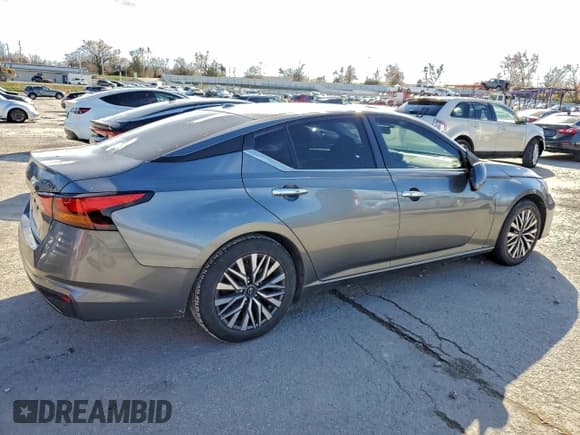 ✅ 2023 Nissan Altima SV • VIN: 1N4BL4DV9PN344913 • Lot: 94391505. Listed on Copart with 65,962 mi. Free auction sales archive from the USA and detailed vehicle history report at DreamBid. Image 3.