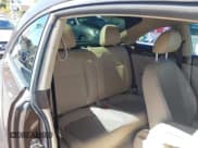 ✅ 2014 Volkswagen Beetle 2.0L TDI w/Sun/Sound/Nav • VIN: 3VWJL7AT1EM617082 • Лот: 43442124. Опубликован ранее на IAAI с пробегом 110 037 миль. Бесплатный доступ к архиву аукционных продаж из США и подробный отчёт об истории автомобиля на DreamBid. Изображение 8.