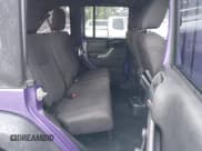 ✅ 2018 Jeep Wrangler Unlimited Sport S • VIN: 1C4BJWDG0JL847049 • Lot: 41218525. Wystawiony na IAAI z przebiegiem 90 588 mil. Bezpłatny archiwum sprzedaży aukcyjnych z USA i szczegółowy raport historii pojazdu na DreamBid. Zdjęcie 8.