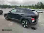 2024 Hyundai Kona SEL z VIN KM8HBCAB4RU103938, wystawiony jako Copart lot #71125875 z przebiegiem 30 341 mil mil oraz Szkoda całkowita • Salvage title. Historia ofert i sprzedaży dostępna na DreamBid. Obrazek 2.