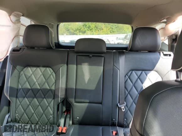 ✅ 2025 Volkswagen Atlas SEL Premium R-Line • VIN: 1V2FR2CA8SC542334 • Lot: 80080815. Listed on Copart with 11,103 mi. Free auction sales archive from the USA and detailed vehicle history report at DreamBid. Image 10.