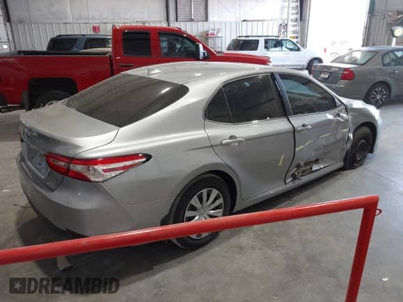 2020 Toyota Camry Hybrid LE с VIN 4T1E31AK5LU533523, выставлен на аукционе IAAI как лот 42002185 с пробегом 54 289 миль миль и . История ставок и продаж доступна на DreamBid. Изображение 4.
