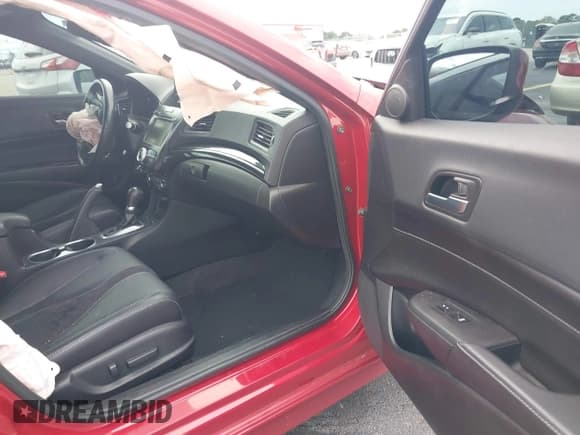 ✅ 2019 Acura ILX Premium • VIN: 19UDE2F87KA007330 • Lot: 43579187. Listed on IAAI with 96,396 mi. Free auction sales archive from the USA and detailed vehicle history report at DreamBid. Image 5.