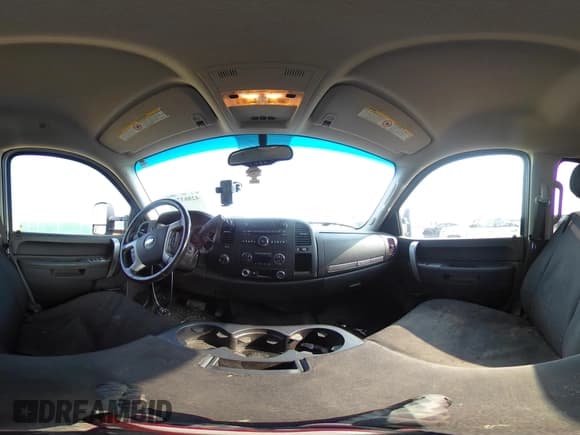 ✅ 2011 Chevrolet Silverado 2500HD LT • VIN: 1GC1KXCG1BF108806 • Лот: 42883737. Опубликован ранее на IAAI с пробегом 188 963 миль. Бесплатный доступ к архиву аукционных продаж из США и подробный отчёт об истории автомобиля на DreamBid. Изображение 18.