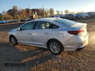 ✅ 2019 Hyundai Sonata SE • VIN: 5NPE24AF8KH753162 • Лот: 89850125. Опубликован ранее на Copart с пробегом 109 815 миль. Бесплатный доступ к архиву аукционных продаж из США и подробный отчёт об истории автомобиля на DreamBid. Изображение 2.