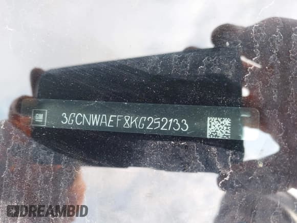 ✅ 2019 Chevrolet Silverado 1500 Work Truck • VIN: 3GCNWAEF8KG252133 • Lot: 42258961. Wystawiony na IAAI z przebiegiem 97 549 mil. Bezpłatny archiwum sprzedaży aukcyjnych z USA i szczegółowy raport historii pojazdu na DreamBid. Zdjęcie 9.