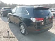 ✅ 2016 Kia Sorento LX • VIN: 5XYPG4A33GG015753 • Lot: 43672489. Wystawiony na IAAI z przebiegiem 201 857 mil. Bezpłatny archiwum sprzedaży aukcyjnych z USA i szczegółowy raport historii pojazdu na DreamBid. Zdjęcie 3.