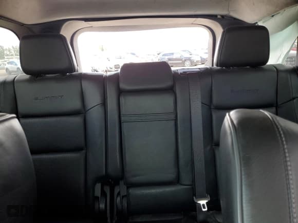 ✅ 2020 Jeep Grand Cherokee Summit • VIN: 1C4RJFJT6LC127659 • Lot: 70751565. Listed on Copart with 85,589 mi. Free auction sales archive from the USA and detailed vehicle history report at DreamBid. Image 10.