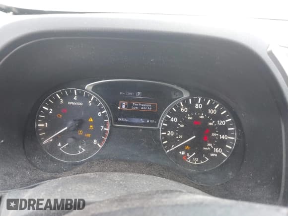 ✅ 2019 Nissan Pathfinder S • VIN: 5N1DR2MM4KC638264 • Lot: 42048739. Listed on IAAI with 106,373 mi. Free auction sales archive from the USA and detailed vehicle history report at DreamBid. Image 7.