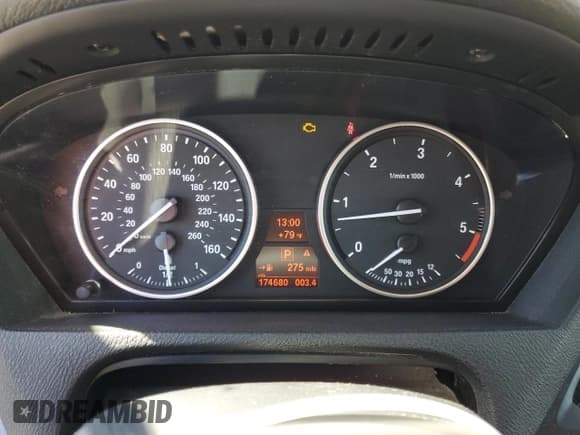 ✅ 2012 BMW X5 35d • VIN: 5UXZW0C5XCL674154 • Lot: 87085515. Listed on Copart with 174,680 mi. Free auction sales archive from the USA and detailed vehicle history report at DreamBid. Image 9.