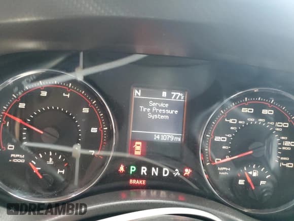 ✅ 2011 Dodge Charger Rallye • VIN: 2B3CL3CG5BH550115 • Lot: 55343285. Wystawiony na Copart z przebiegiem 141 079 mil. Bezpłatny archiwum sprzedaży aukcyjnych z USA i szczegółowy raport historii pojazdu na DreamBid. Zdjęcie 9.