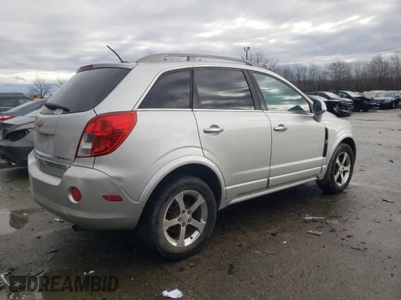 ✅ 2014 Chevrolet Captiva Sport LT • VIN: 3GNAL3EK0ES507589 • Lot: 86448284. Wystawiony na Copart z przebiegiem 172 019 mil. Bezpłatny archiwum sprzedaży aukcyjnych z USA i szczegółowy raport historii pojazdu na DreamBid. Zdjęcie 3.