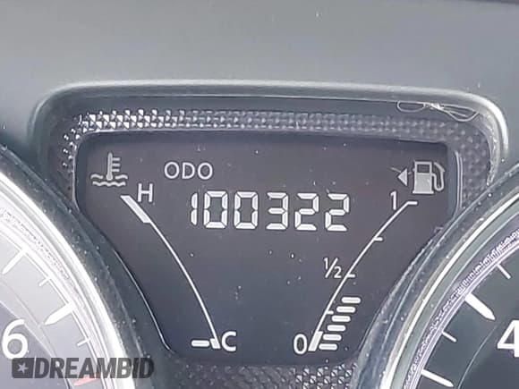 ✅ 2016 Nissan Versa S Plus • VIN: 3N1CN7APXGL819424 • Лот: 42368844. Опубликован ранее на IAAI с пробегом 100 322 миль. Бесплатный доступ к архиву аукционных продаж из США и подробный отчёт об истории автомобиля на DreamBid. Изображение 16.